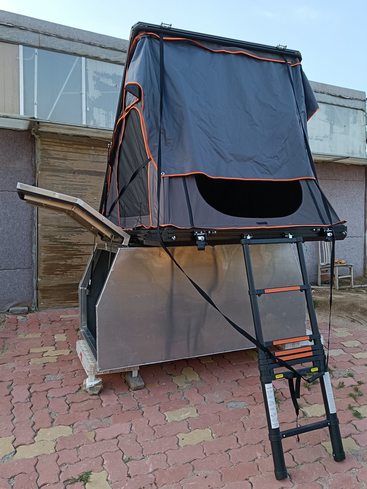 tent